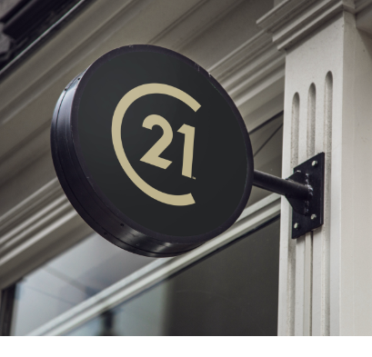 CENTURY 21 professionals collaborating